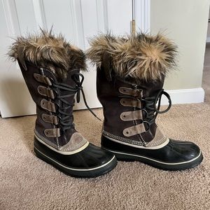 Sorel Joan of Arctic boots. Ladies sz 9